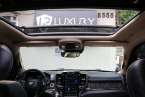 2019-Ram-1500 CREW CAB-Luxury-Auto-Plex-26