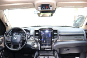 2019-Ram-1500 CREW CAB-Luxury-Auto-Plex-27