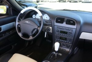 2003-Ford-THUNDERBIRD-Luxury-Auto-Plex-10