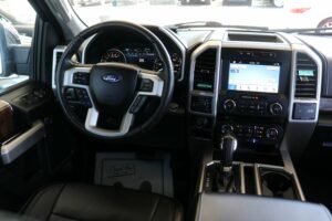 2018-Ford-F150-Luxury-Auto-Plex-15