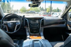 2018-Cadillac-ESCALADE ESV-Luxury-Auto-Plex-25