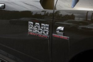 2013-Ram-2500 MEGA CAB-Luxury-Auto-Plex-8