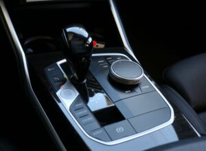 2020-BMW-3 SERIES-Luxury-Auto-Plex-20