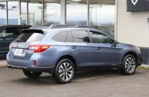 2017-Subaru-OUTBACK-Luxury-Auto-Plex-12