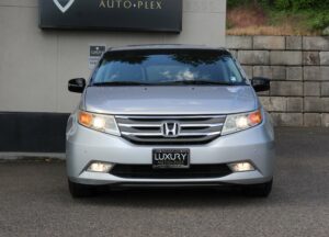 2012-Honda-ODYSSEY-Luxury-Auto-Plex-4