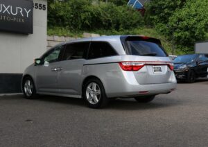 2012-Honda-ODYSSEY-Luxury-Auto-Plex-5