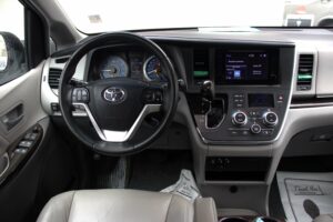 2017-Toyota-SIENNA-Luxury-Auto-Plex-13