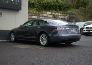 2018-Tesla-MODEL S-Luxury-Auto-Plex-5