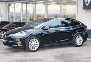 2017-Tesla-MODEL X-Luxury-Auto-Plex-2