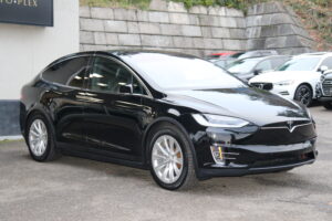 2017-Tesla-MODEL X-Luxury-Auto-Plex-8