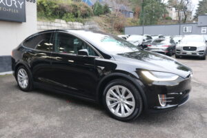 2017-Tesla-MODEL X-Luxury-Auto-Plex-9