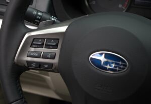 2014-Subaru-XV CROSSTREK-Luxury-Auto-Plex-17