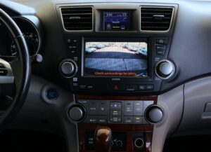 2011-Toyota-HIGHLANDER-Luxury-Auto-Plex-19