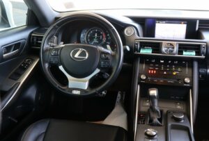 2017-Lexus-IS-Luxury-Auto-Plex-13
