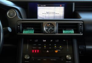 2017-Lexus-IS-Luxury-Auto-Plex-17
