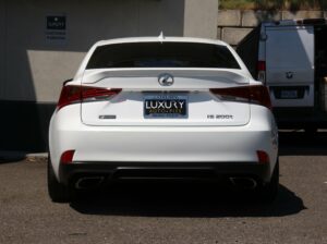 2017-Lexus-IS-Luxury-Auto-Plex-4