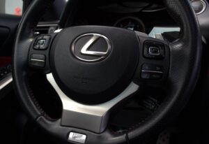 2019-Lexus-IS-Luxury-Auto-Plex-16