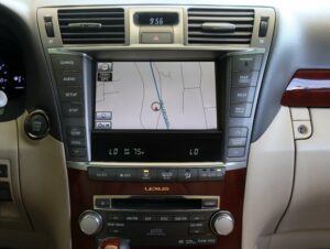 2012-Lexus-LS-Luxury-Auto-Plex-20