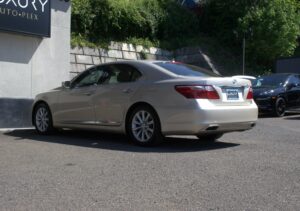 2012-Lexus-LS-Luxury-Auto-Plex-5