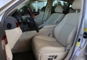 2012-Lexus-LS-Luxury-Auto-Plex-7