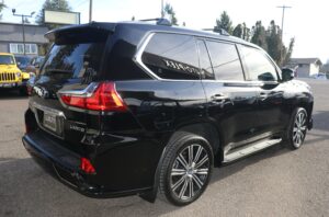 2020-Lexus-LX-Luxury-Auto-Plex-10