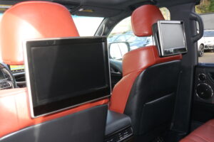 2020-Lexus-LX-Luxury-Auto-Plex-31