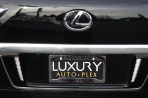 2020-Lexus-LX-Luxury-Auto-Plex-37