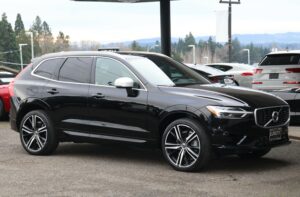 2019-Volvo-XC60-Luxury-Auto-Plex-15