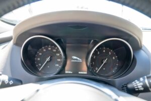 2017-Jaguar-F-PACE-Luxury-Auto-Plex-19