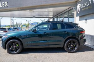 2017-Jaguar-F-PACE-Luxury-Auto-Plex-3