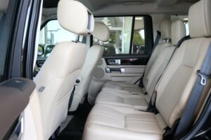 2016-Land Rover-LR4-Luxury-Auto-Plex-30