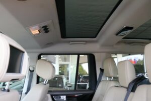 2016-Land Rover-LR4-Luxury-Auto-Plex-29