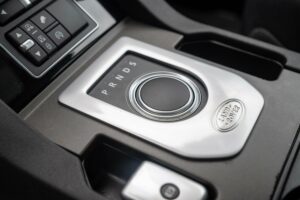 2016-Land Rover-LR4-Luxury-Auto-Plex-13