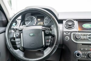 2016-Land Rover-LR4-Luxury-Auto-Plex-10