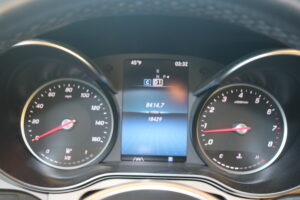 2021-Mercedes-Benz-GLC-Luxury-Auto-Plex-21