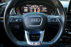 2018-Audi-SQ5-Luxury-Auto-Plex-40