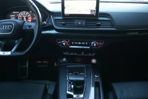 2018-Audi-SQ5-Luxury-Auto-Plex-30