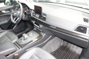 2020-Audi-Q5-Luxury-Auto-Plex-33