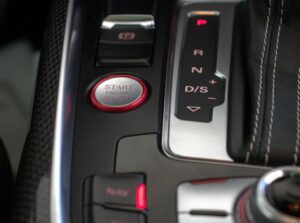 2017-Audi-SQ5-Luxury-Auto-Plex-18