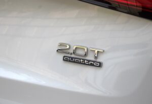 2016-Audi-Q5-Luxury-Auto-Plex-7