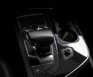 2017-Audi-Q7-Luxury-Auto-Plex-21