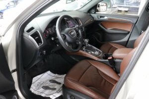 2015-Audi-Q5-Luxury-Auto-Plex-9