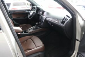 2015-Audi-Q5-Luxury-Auto-Plex-15