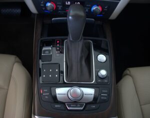 2016-Audi-A7-Luxury-Auto-Plex-23
