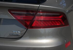 2016-Audi-A7-Luxury-Auto-Plex-7