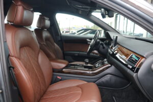 2015-Audi-A8-Luxury-Auto-Plex-29