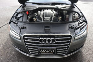 2015-Audi-A8-Luxury-Auto-Plex-31
