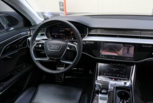 2020-Audi-S8-Luxury-Auto-Plex-16