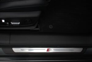 2021-Audi-S6-Luxury-Auto-Plex-16