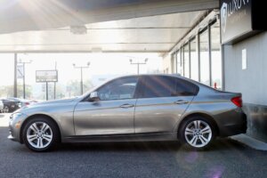 2016-BMW-3 SERIES-Luxury-Auto-Plex-3